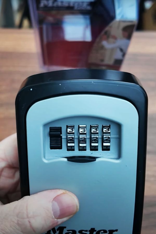 Master Lock Key Safe Review